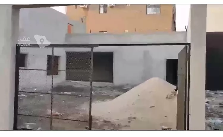 فيلا للبيع في شارع أبي حاتم بن محمد ، حي الصواري ، جدة ، جدة صورة 2