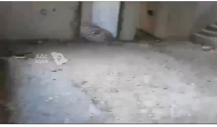 فيلا للبيع في شارع أبي حاتم بن محمد ، حي الصواري ، جدة ، جدة صورة 3