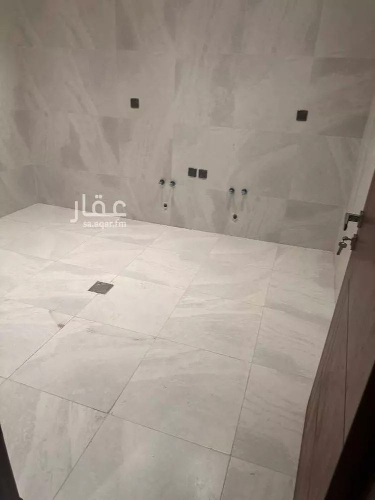 دور للبيع في شارع الهجرة ، حي الرياض ، جدة ، جدة صورة 3