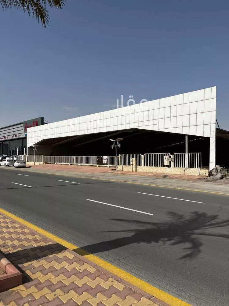 محل للإيجار في شارع الشيخ عبدالرحمن بن عبداللطيف بن عبدال, حي المنار, مدينة الرياض, منطقة الرياض صورة 2