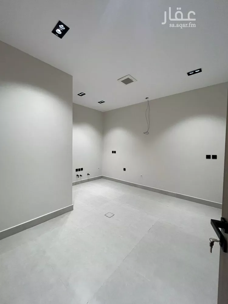 دور للبيع في شارع وادي حوران, حي الزهرة, مدينة الرياض, منطقة الرياض صورة 2