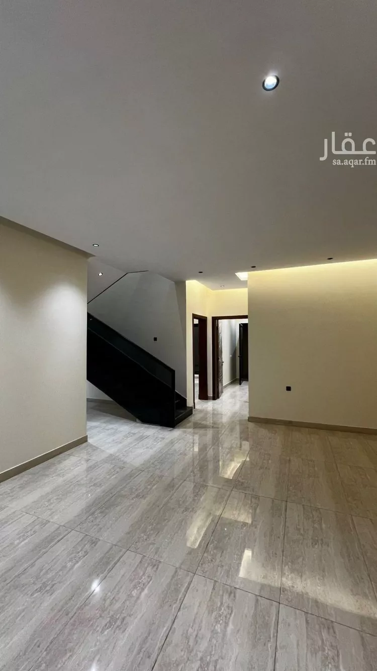 دور للبيع في شارع ديراب الفرعي, حي عكاظ, مدينة الرياض, منطقة الرياض صورة 5