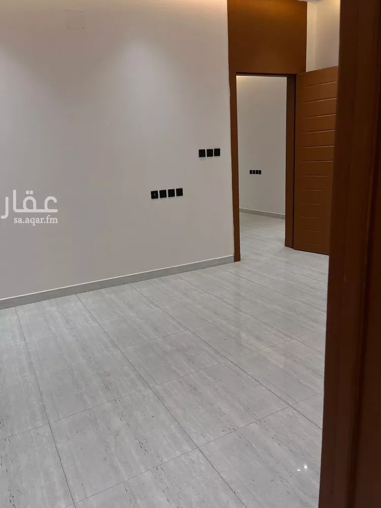 Floor for Sale in Riyadh Tuwaiq 7