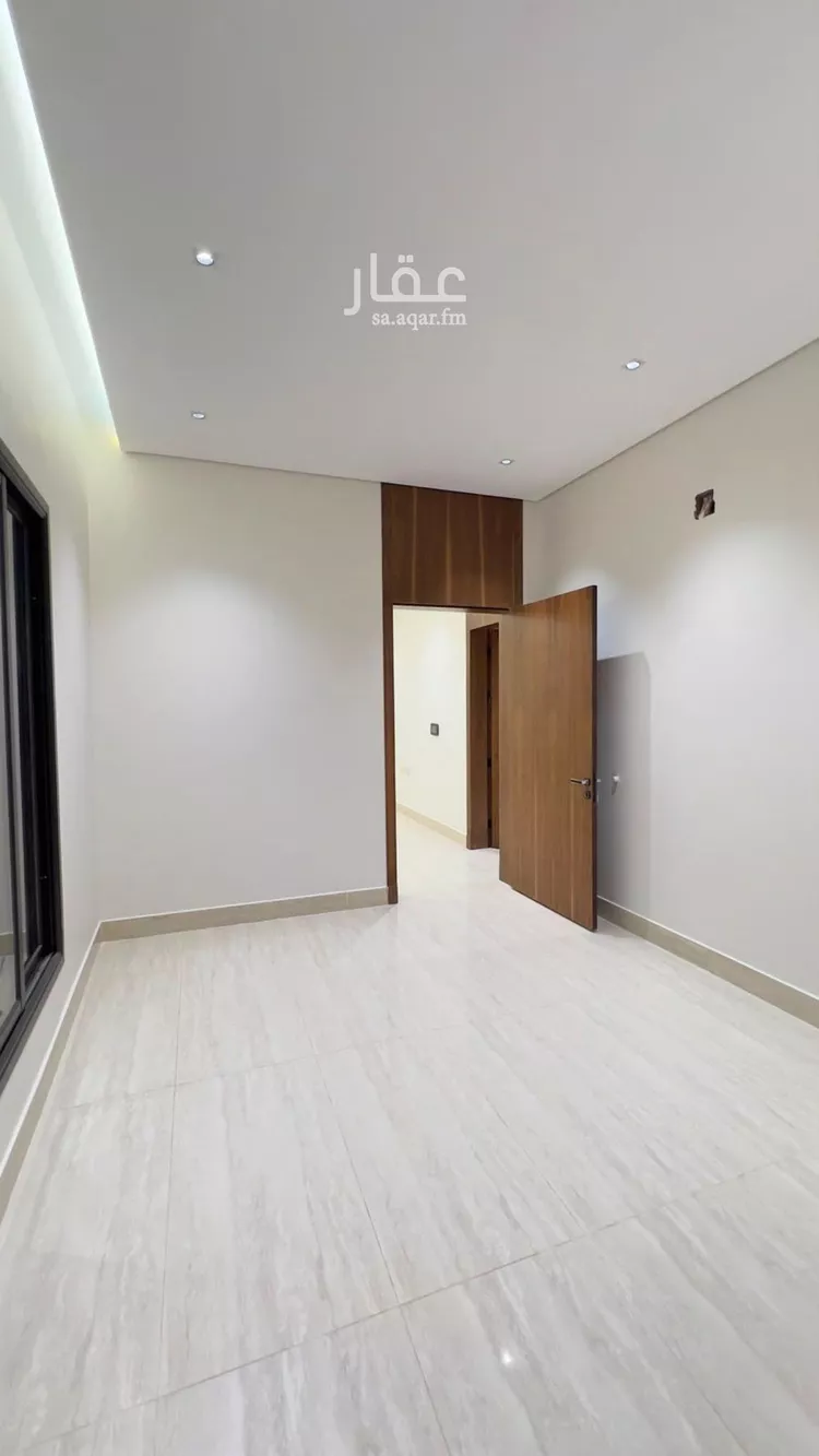 Floor for Sale in Riyadh Dhahrat Namar 10