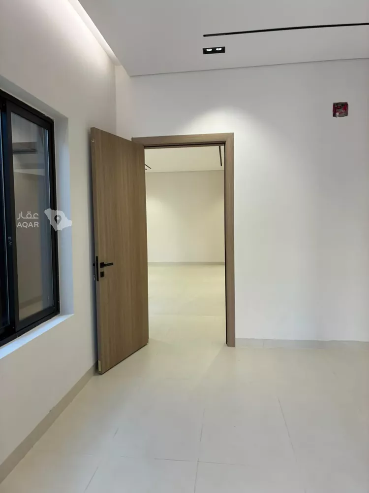 دور للبيع في شارع حيزان, حي السويدي, مدينة الرياض, منطقة الرياض 9