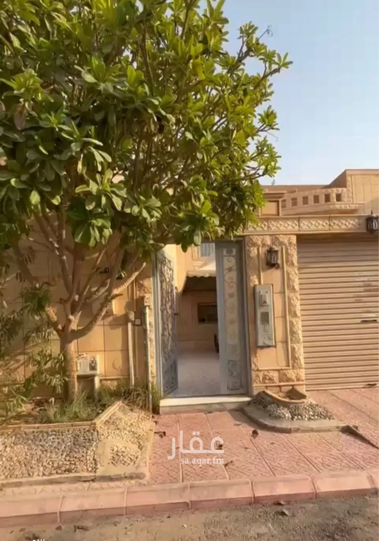 فيلا للبيع في شارع الظهرية, حي إشبيلية, مدينة الرياض, منطقة الرياض