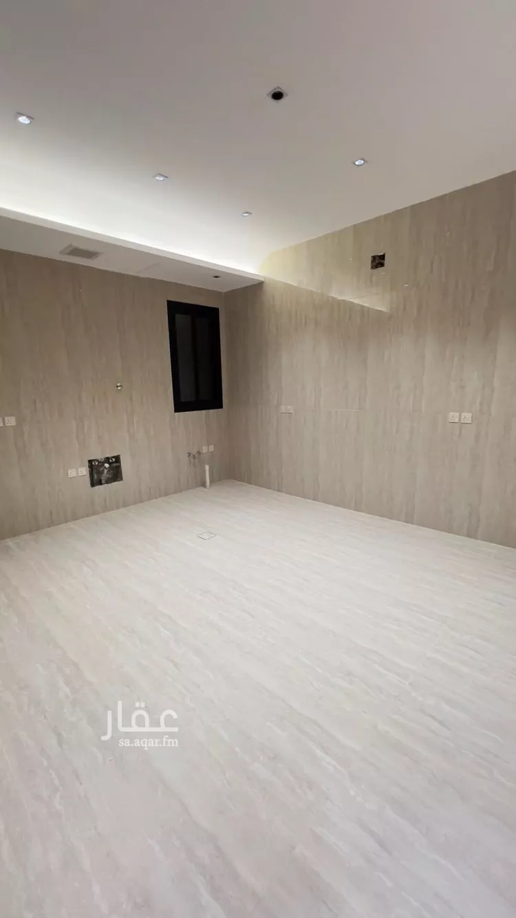 Floor for Sale in Riyadh Dhahrat Namar 6