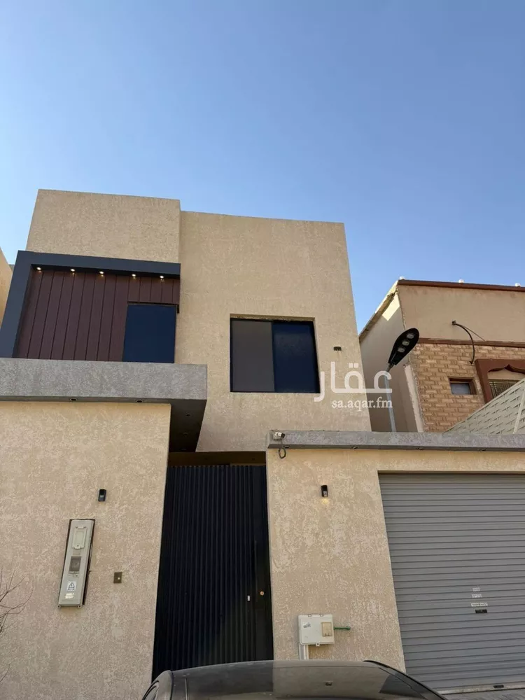 فيلا للبيع في شارع زينب بنت عبدالرحمن, حي العريجاء الأوسط, مدينة الرياض, منطقة الرياض