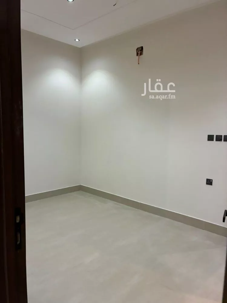 فيلا للبيع في شارع الأمير سعود بن محمد بن مقرن, حي طويق, مدينة الرياض, منطقة الرياض صورة 5