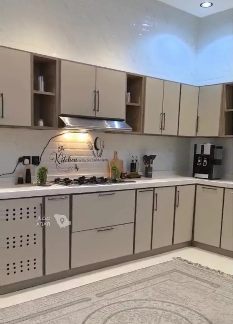 دور للبيع في شارع علي الزبيري, حي طويق, مدينة الرياض, منطقة الرياض صورة 3