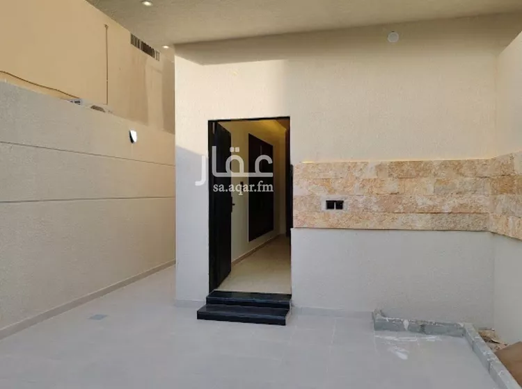 دور للبيع في شارع عبدالواحد السلمي, حي طويق, مدينة الرياض, منطقة الرياض صورة 2