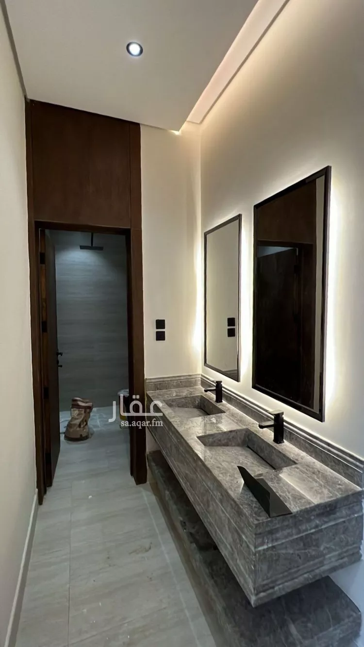 دور للبيع في شارع يحيى العصامي, حي طويق, مدينة الرياض, منطقة الرياض صورة 2
