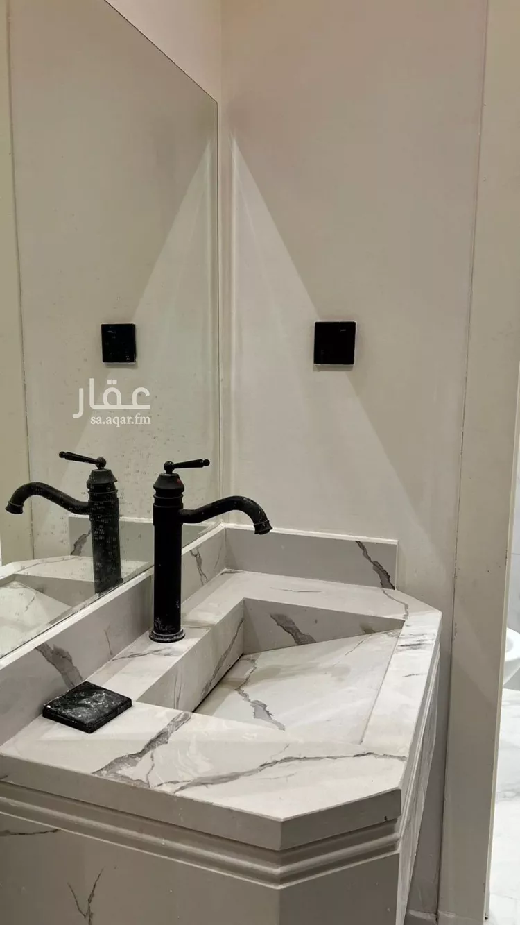 شقة للبيع في شارع أحمد بن أبي الأزهر, حي الزهرة, مدينة الرياض, منطقة الرياض صورة 3