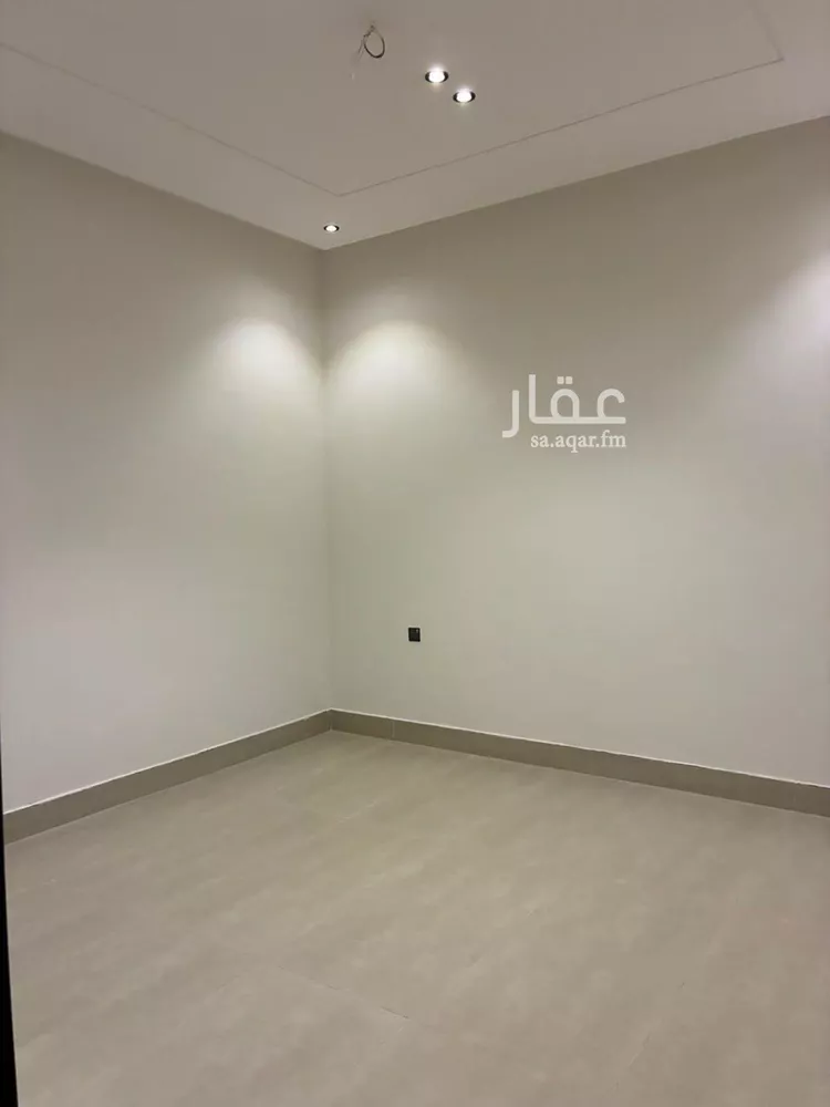 فيلا للبيع في شارع الأمير سعود بن محمد بن مقرن, حي طويق, مدينة الرياض, منطقة الرياض 9