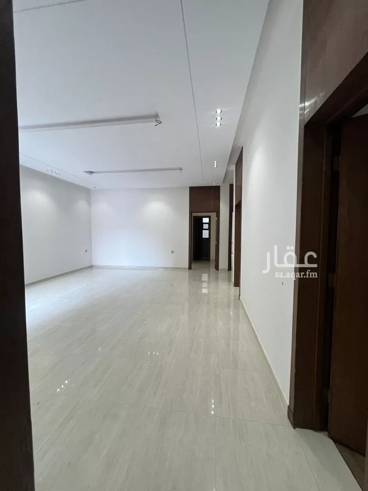 دور للبيع في شارع عنان, حي الحزم, مدينة الرياض, منطقة الرياض صورة 3