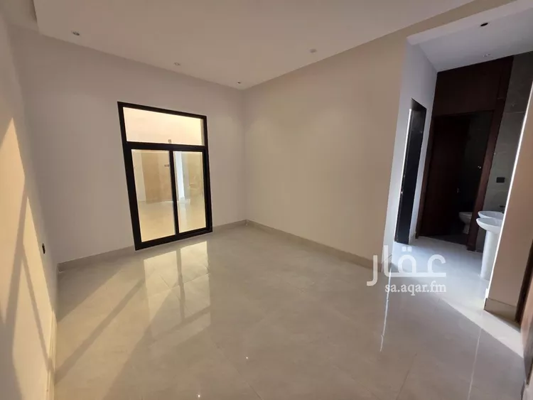 Floor for Sale in Riyadh Tuwaiq صورة 4