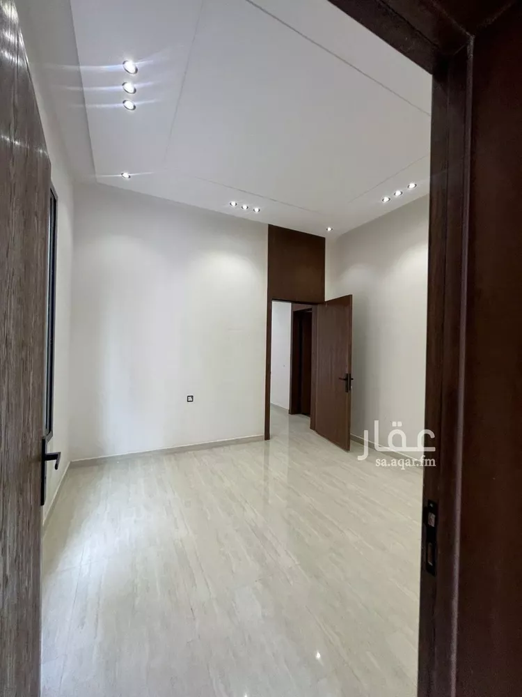 دور للبيع في شارع عنان, حي الحزم, مدينة الرياض, منطقة الرياض صورة 4