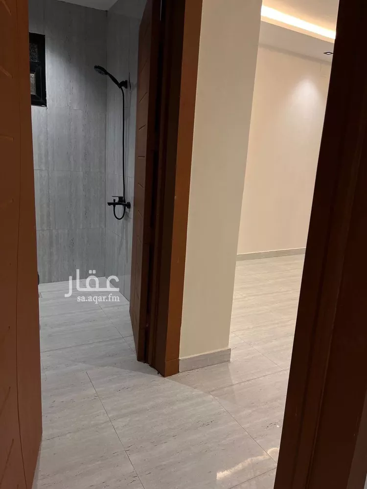 دور للبيع في شارع المنتزهات, حي طويق, مدينة الرياض, منطقة الرياض 6