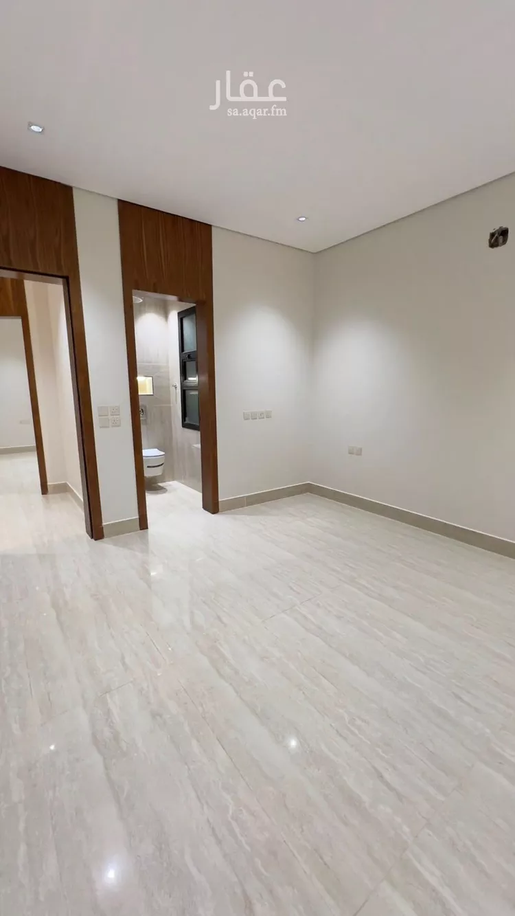 Floor for Sale in Riyadh Dhahrat Namar 9