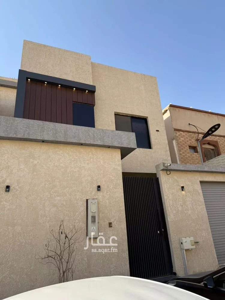 فيلا للبيع في شارع زينب بنت عبدالرحمن, حي العريجاء الأوسط, مدينة الرياض, منطقة الرياض صورة 2