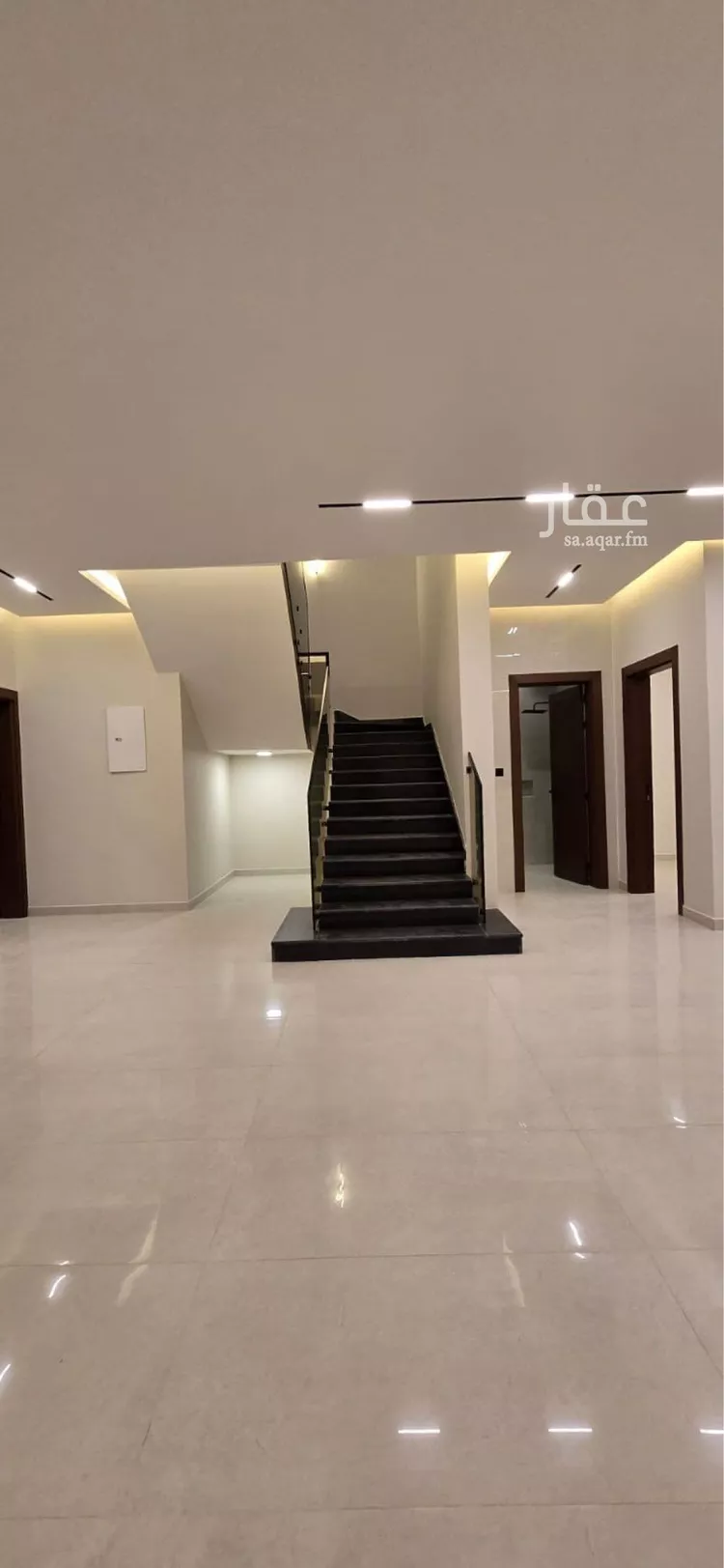 فيلا للبيع في شارع نوفل العامري, حي العوالي, مدينة الرياض, منطقة الرياض صورة 5