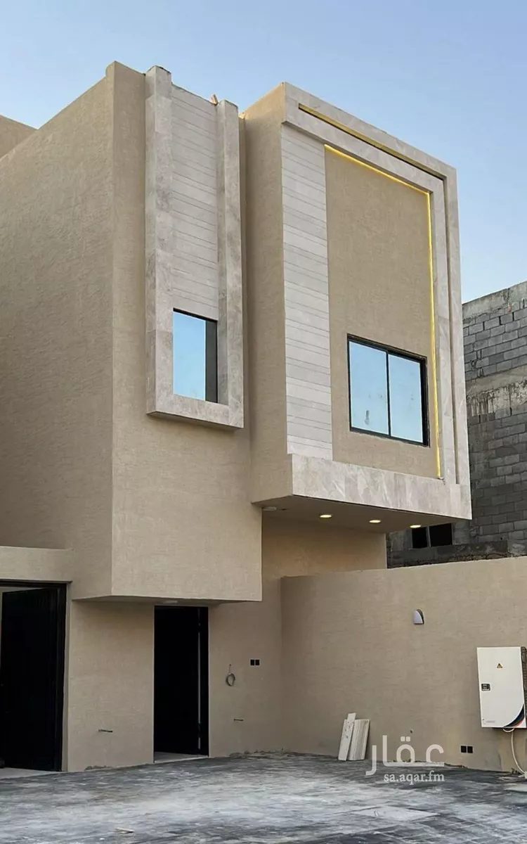 شقة للبيع في شارع عبداللطيف المبارك, حي عكاظ, مدينة الرياض, منطقة الرياض