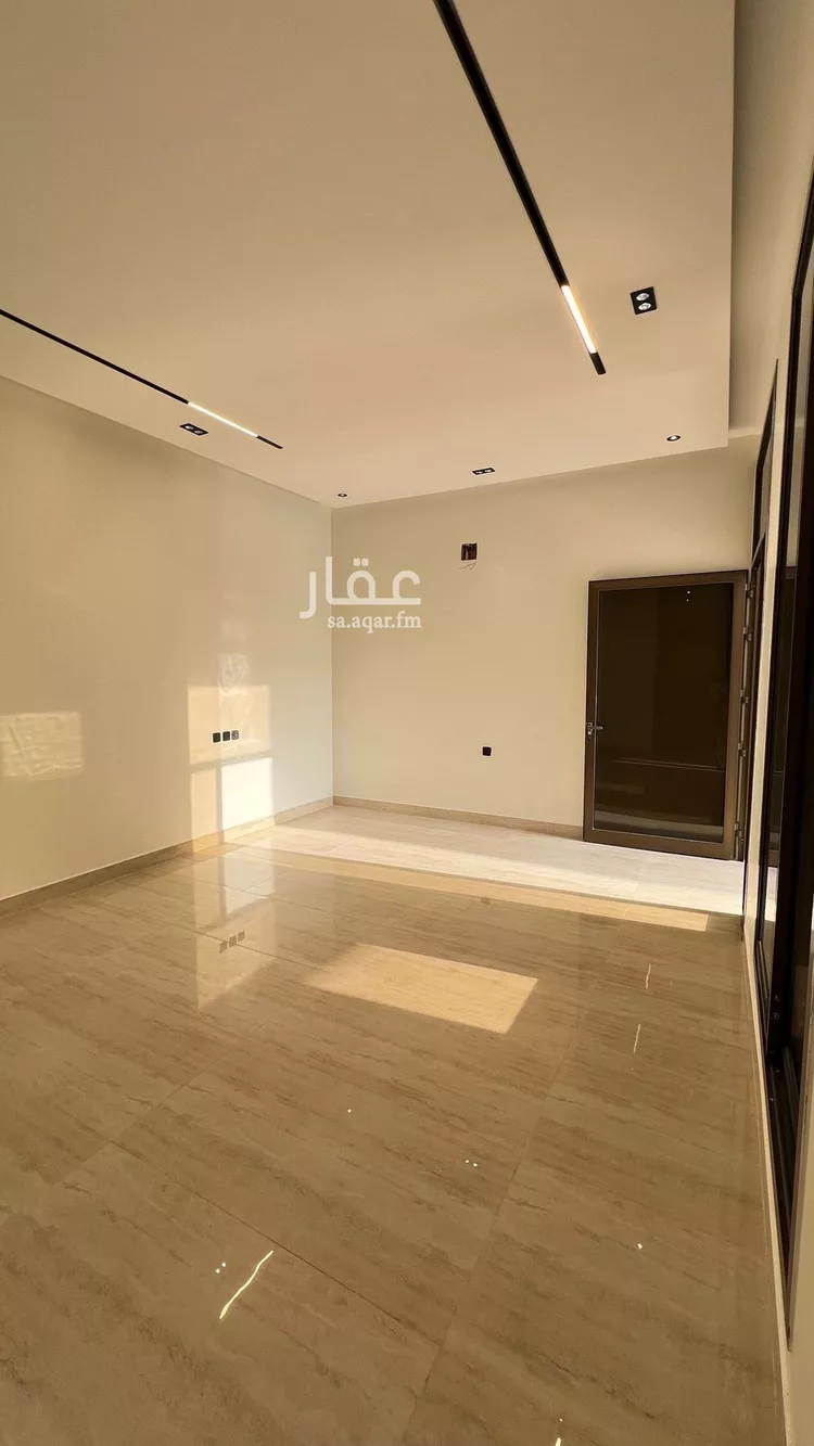 فيلا للبيع في شارع حسن القرشي الأموي, حي طويق, مدينة الرياض, منطقة الرياض صورة 3