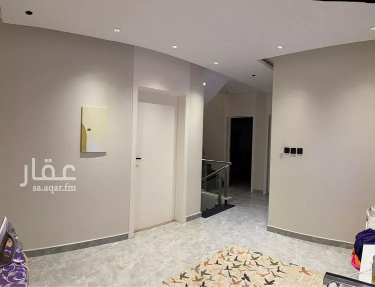فيلا للبيع في شارع زينب بنت عبدالرحمن, حي العريجاء الأوسط, مدينة الرياض, منطقة الرياض 6
