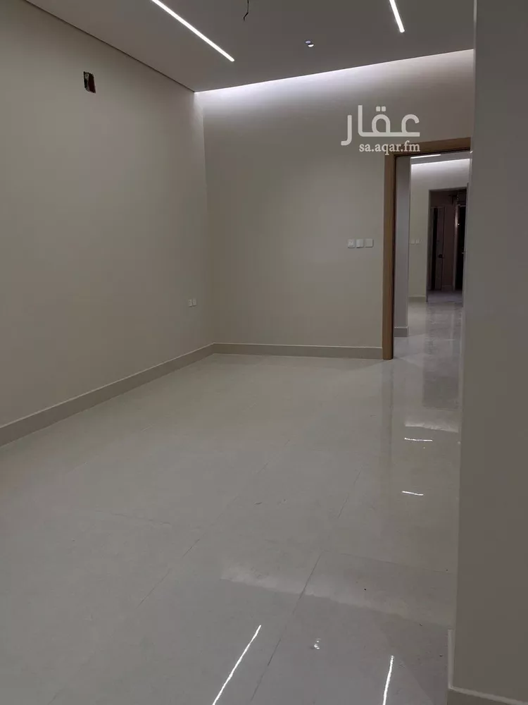فيلا للبيع في شارع إبراهيم بن جمعان, حي العوالي, مدينة الرياض, منطقة الرياض صورة 4