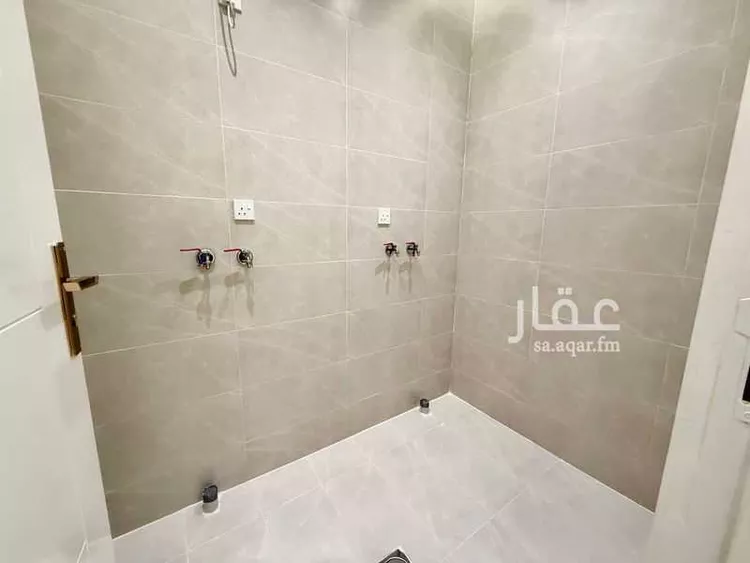 دور للبيع في شارع بيشة, حي الأمير سلطان, مدينة بيشة, منطقة عسير صورة 5