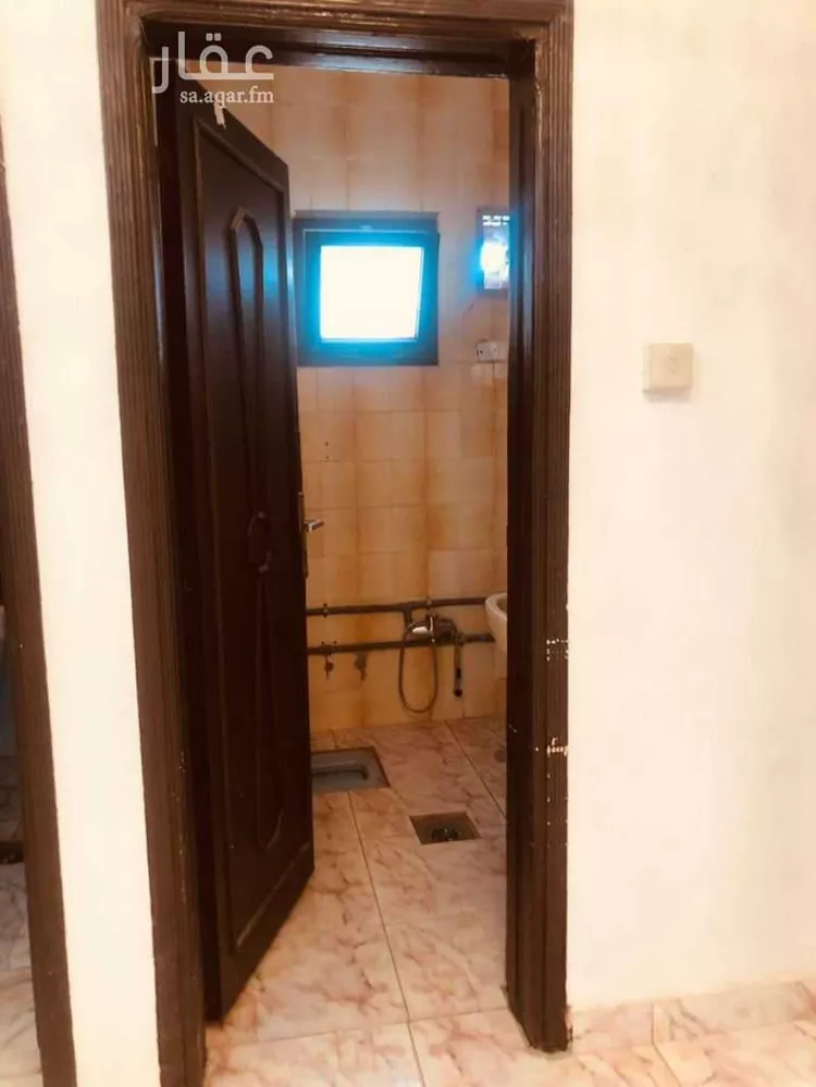 شقة للإيجار في شارع حجر بن النعمان, حي السليمانية, مدينة عنيزة, منطقة القصيم صورة 2