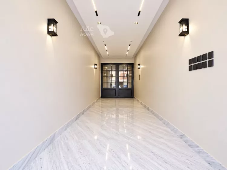 Building for Sale in Riyadh Al Khaleej صورة 4