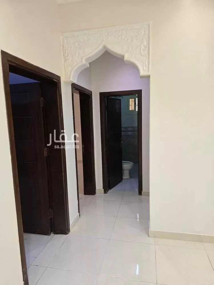 شقة للإيجار في شارع أبو علي محمد بن هارون ، حي الصفا ، تبوك ، منطقة تبوك صورة 2