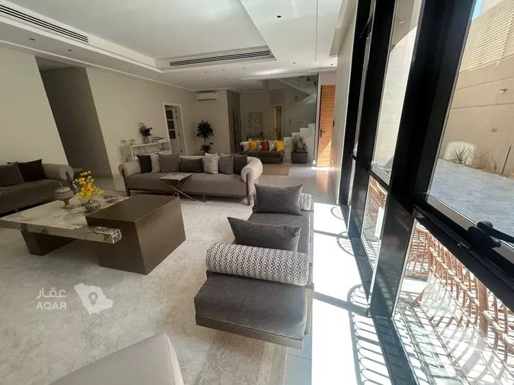 فيلا للبيع في شارع الإمام أبي داوود, حي المهدية, مدينة الرياض, منطقة الرياض 7