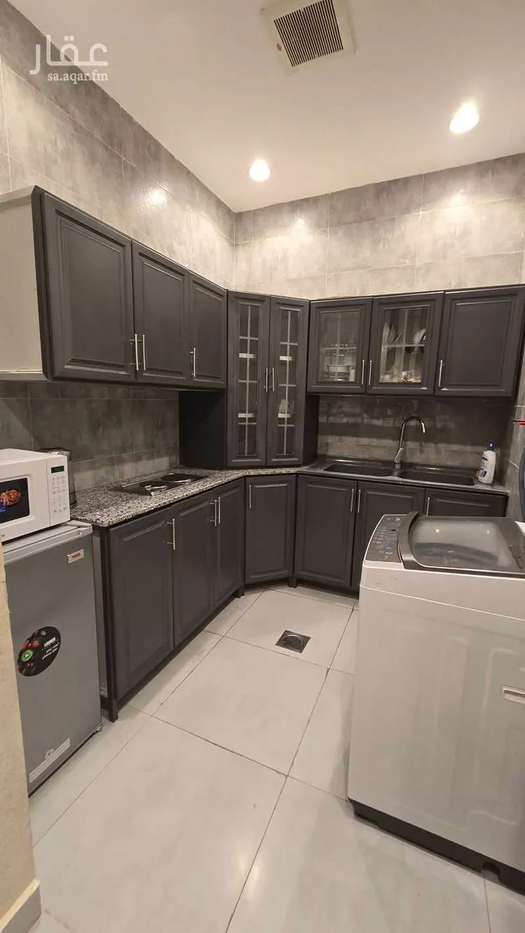 شقة مفروشة للحجز في شارع ميسرة العبسي ، حي المصيف ، الرياض ، منطقة الرياض صورة 4