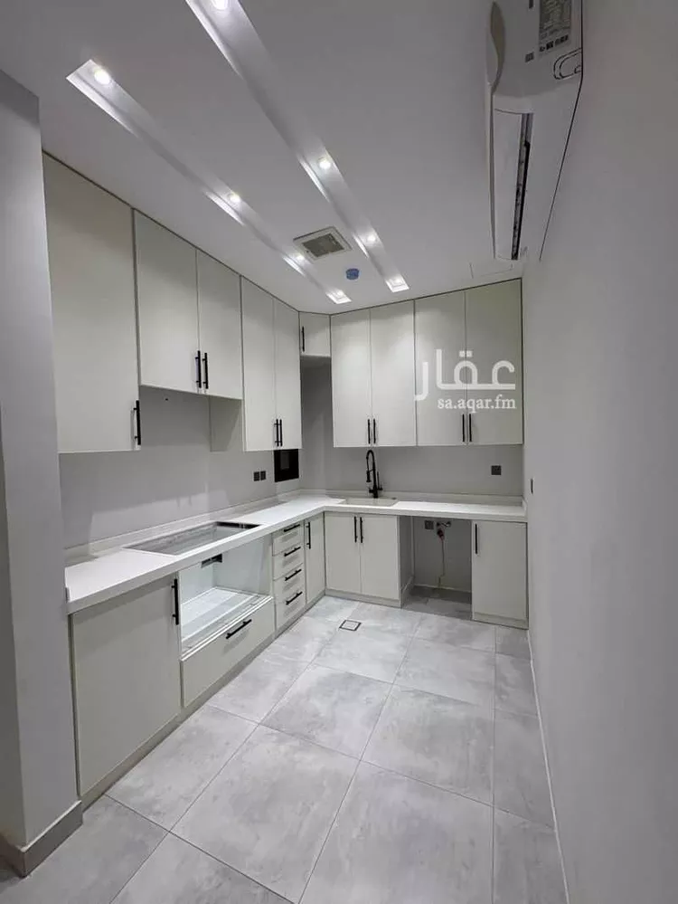 شقة للإيجار في شارع وادي البطحاء, حي الملقا, مدينة الرياض, منطقة الرياض صورة 2