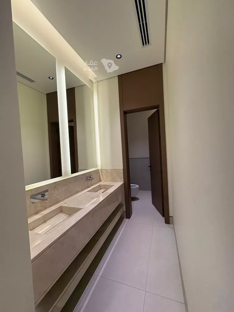 فيلا للبيع في شارع الأزهار, حي الندى, مدينة الرياض, منطقة الرياض صورة 4