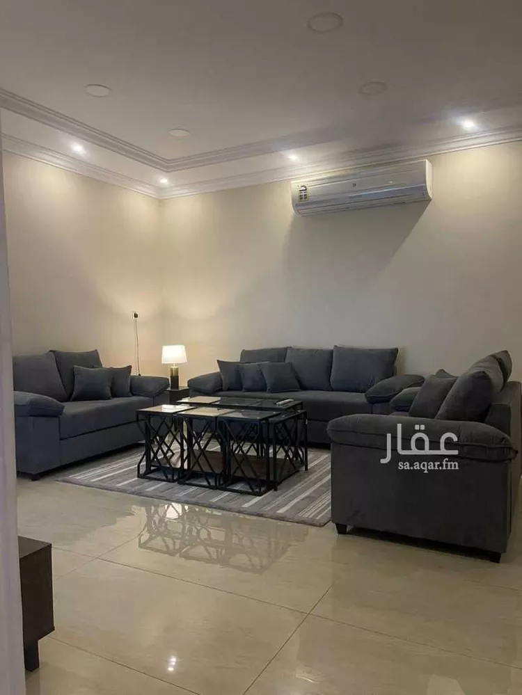 شقة للإيجار في شارع ابن حامد, حي الحمراء الأول, مدينة الاحساء, المنطقة الشرقية صورة 2