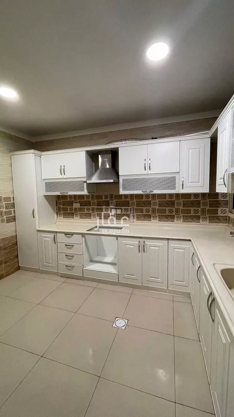 شقة للبيع في شارع ابو دلف الخزرجي, حي النور, مدينة الدمام, المنطقة الشرقية صورة 3