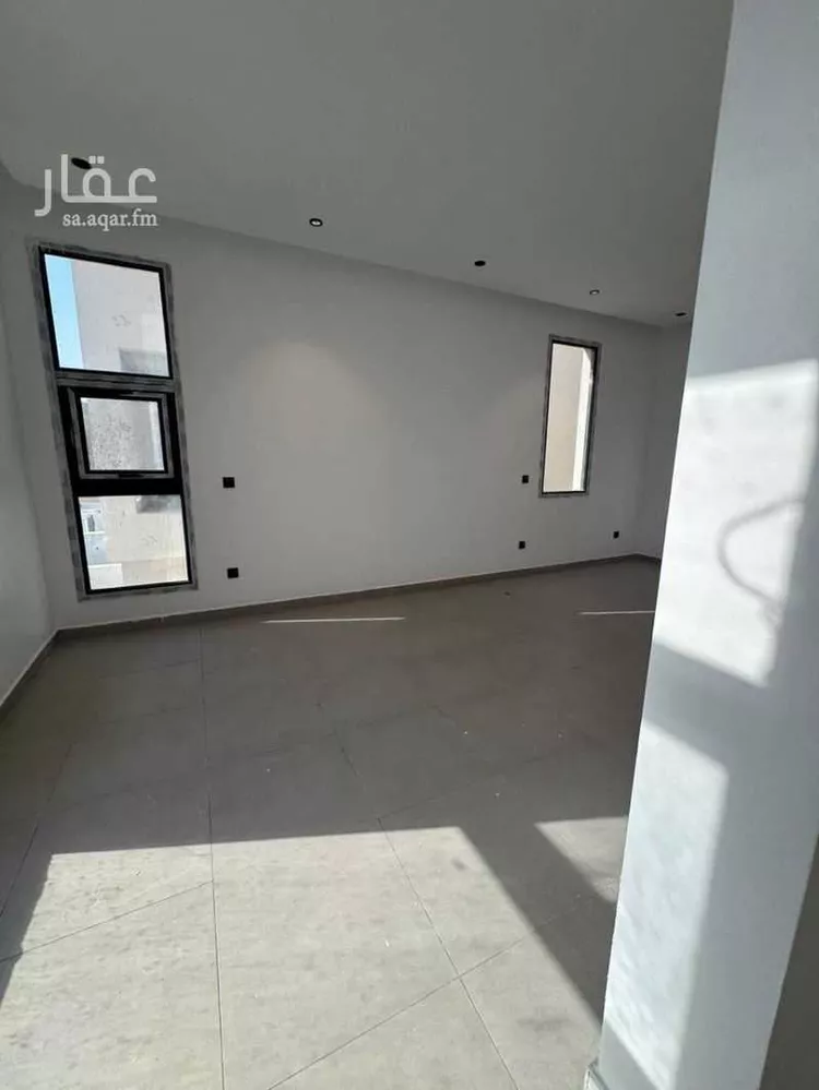 دور للبيع في شارع بركات الانماطي, حي عكاظ, مدينة الرياض, منطقة الرياض صورة 5