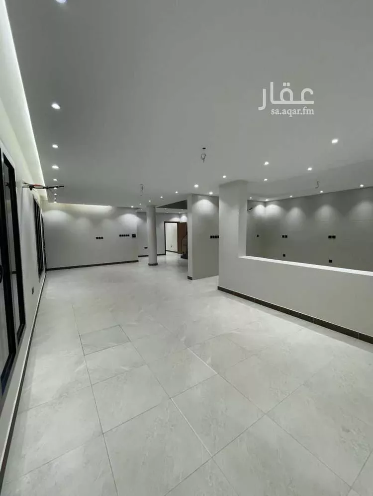 فيلا للبيع في شارع إبن علقمة التميمي, حي طيبة, مدينة جدة, منطقة مكة المكرمة صورة 2