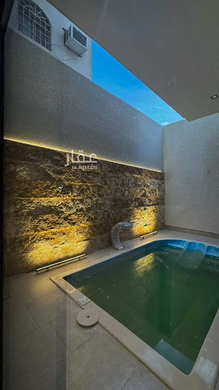 فيلا للبيع في شارع جبل الغمر, حي الدريهمية, مدينة الرياض, منطقة الرياض صورة 2