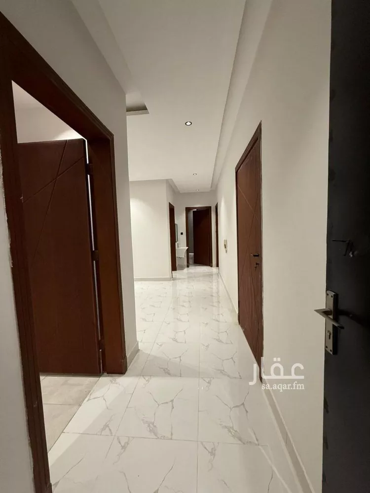 شقة للإيجار في شارع خالد بن زهير الهذلي, حي بدر, مدينة الرياض, منطقة الرياض صورة 3