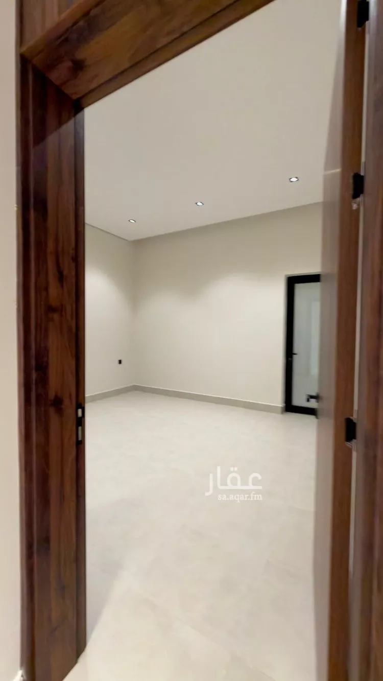دور للبيع في شارع عبدالرحمن بن هديان, حي ظهرة البديعة, مدينة الرياض, منطقة الرياض صورة 5