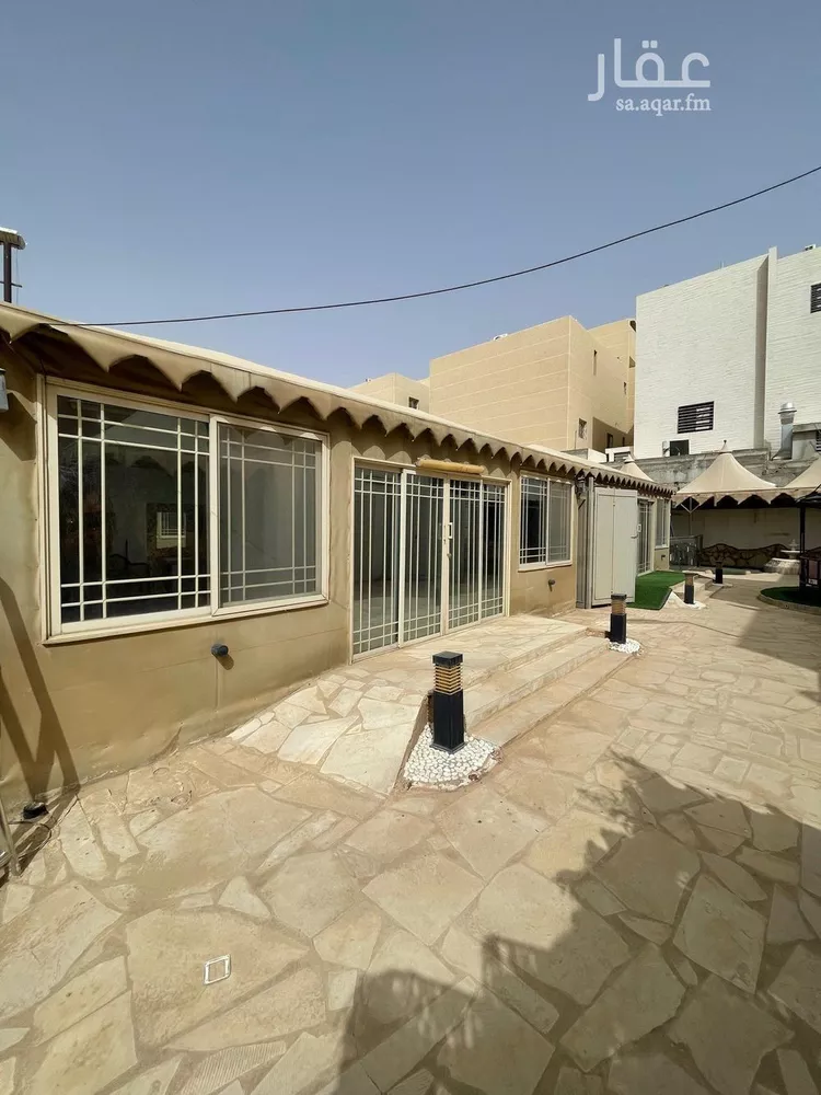 استراحة للبيع في شارع المدار, حي الحزم, مدينة الرياض, منطقة الرياض صورة 4