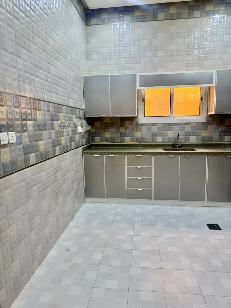 Floor for Rent in Riyadh An Narjis 6