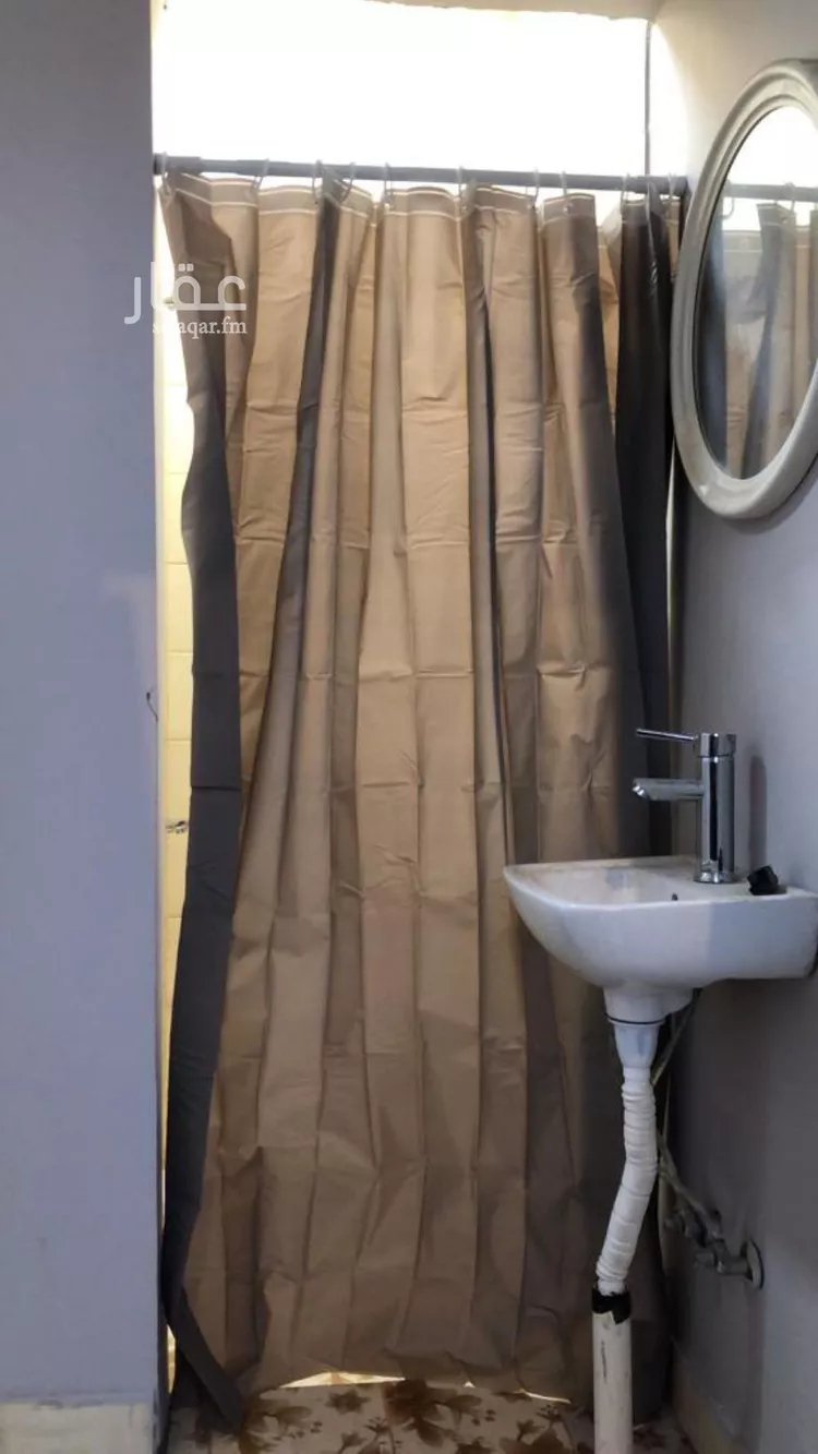 غرفة للإيجار في شارع الحمصي, حي العارض, مدينة الرياض, منطقة الرياض صورة 3