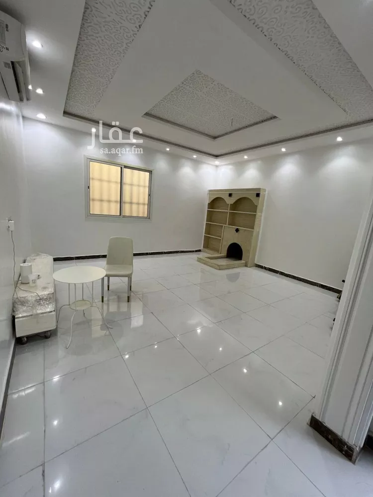 فيلا للبيع في شارع الغزاله, حي طيبة, مدينة الرياض, منطقة الرياض 9
