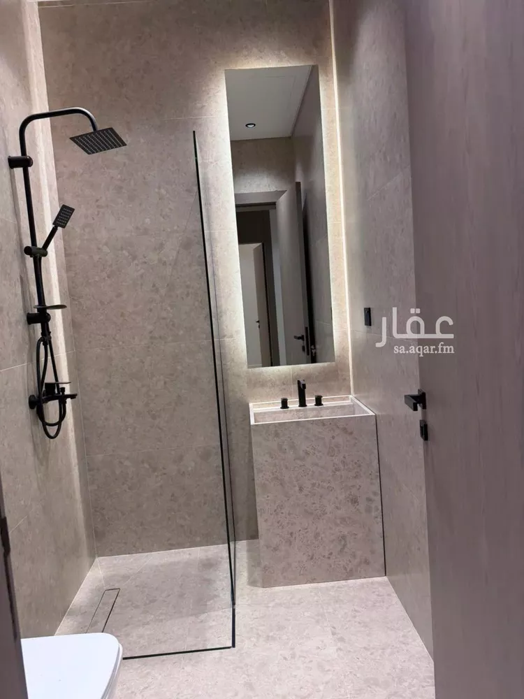 Floor for Rent in Riyadh Ar Raid 10