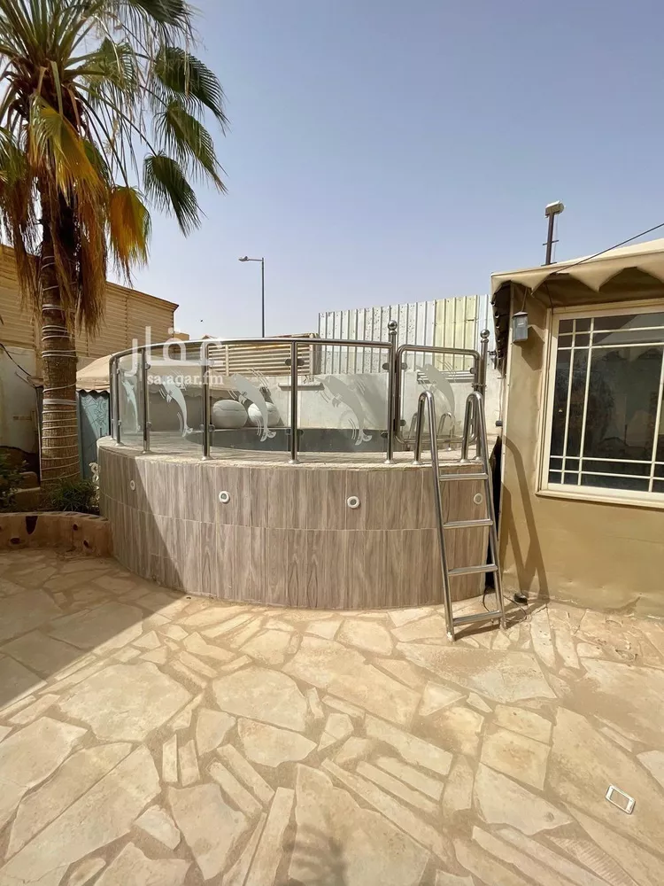 استراحة للبيع في شارع المدار, حي الحزم, مدينة الرياض, منطقة الرياض صورة 2